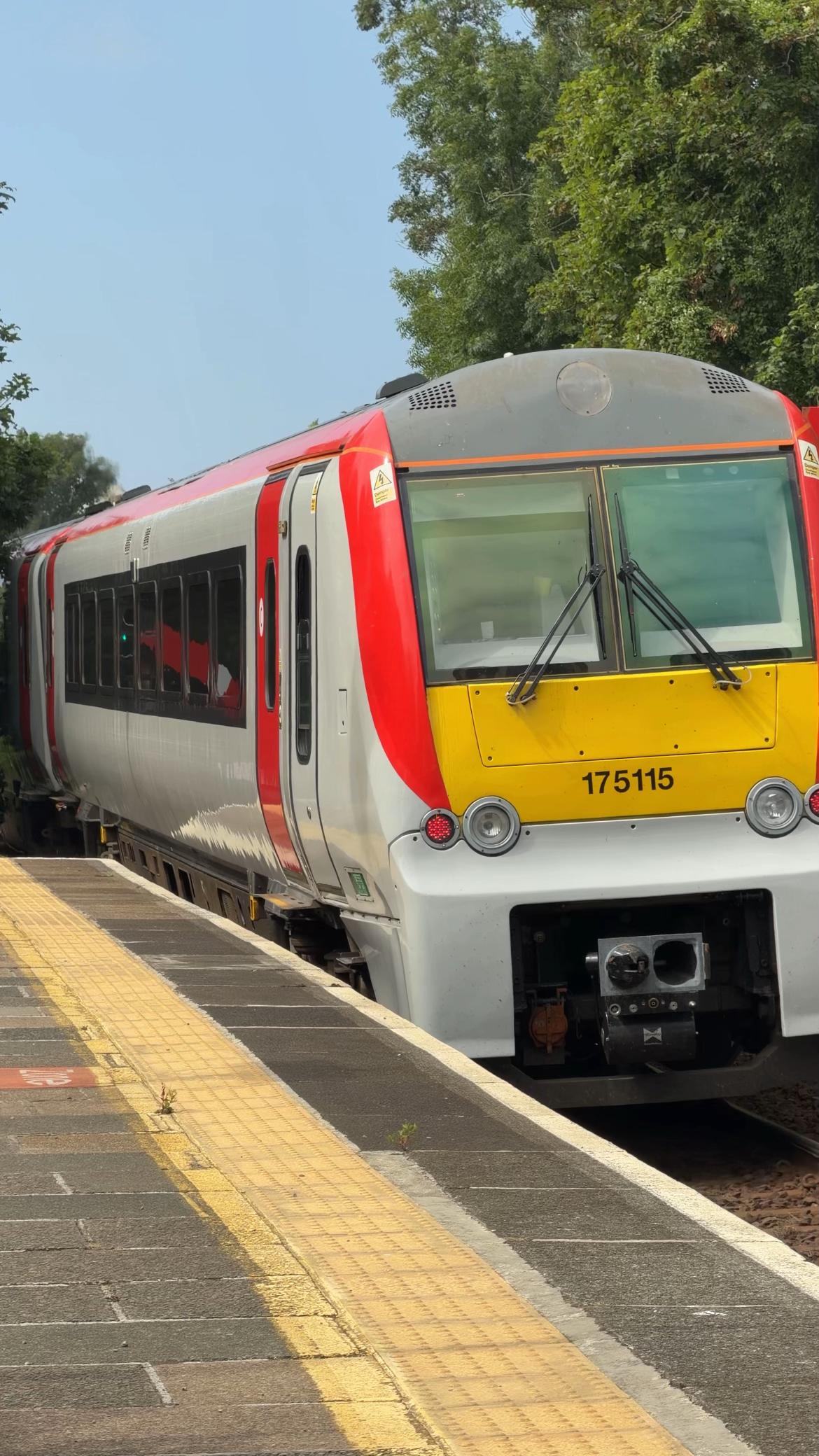 @I ❤️ Trains