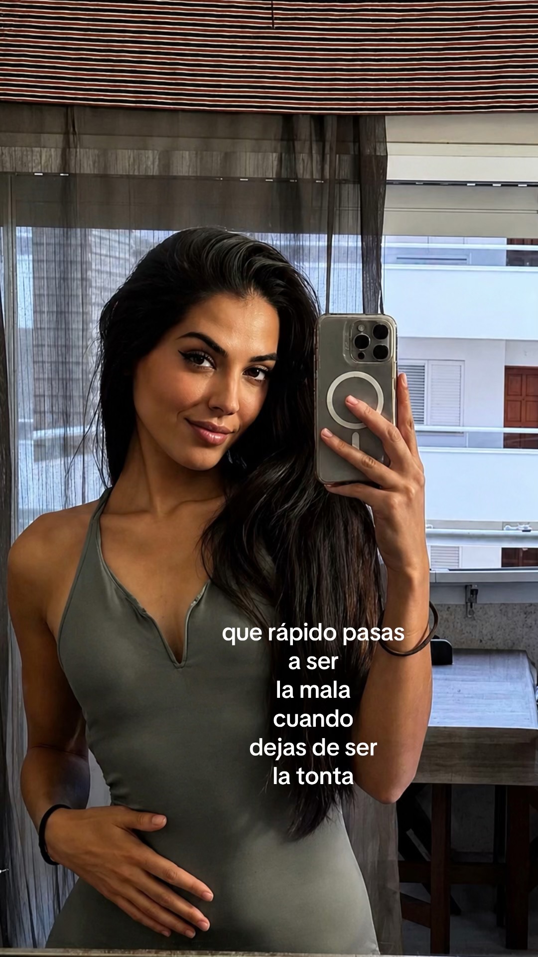 @raqueloguuuuu