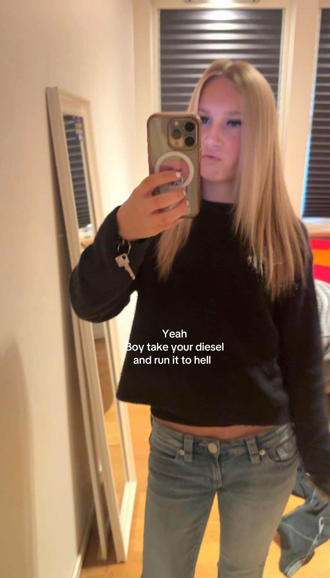 @ekdahlella