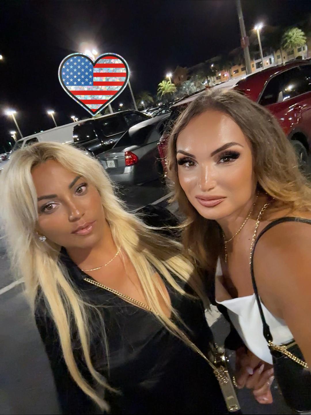 @Aneta_
