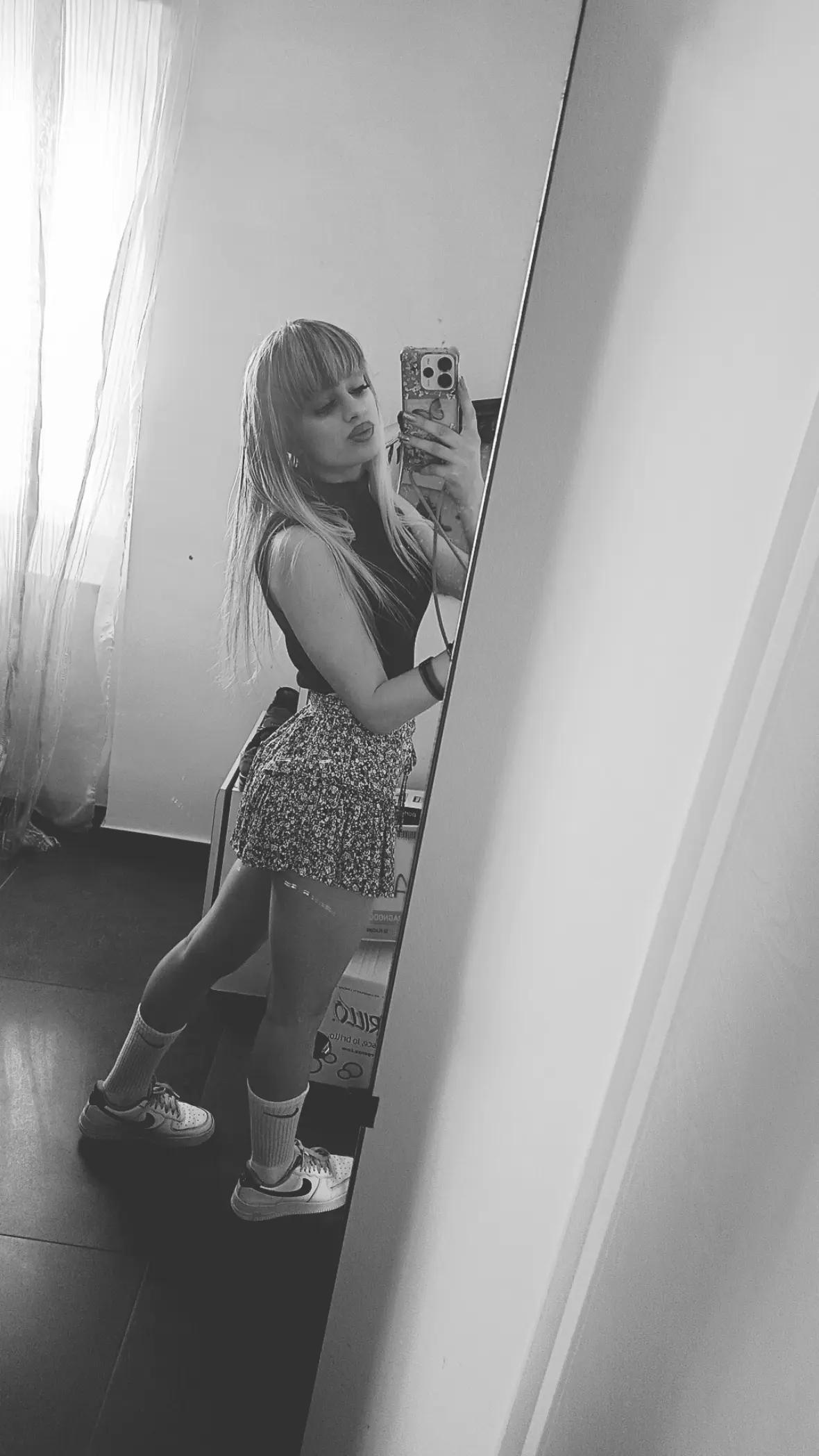 @Biondinaah
