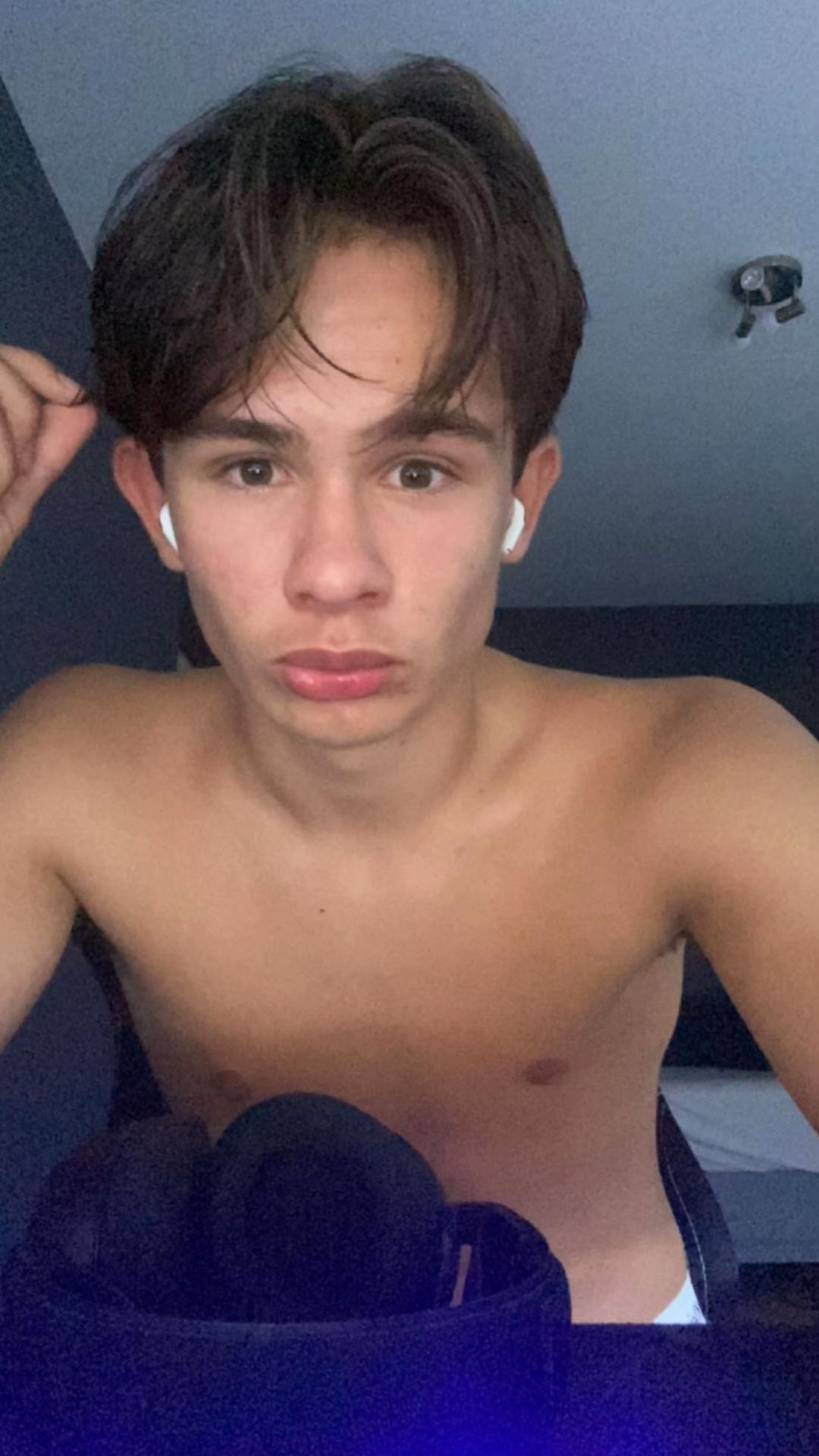 @Ludvikgoesgym