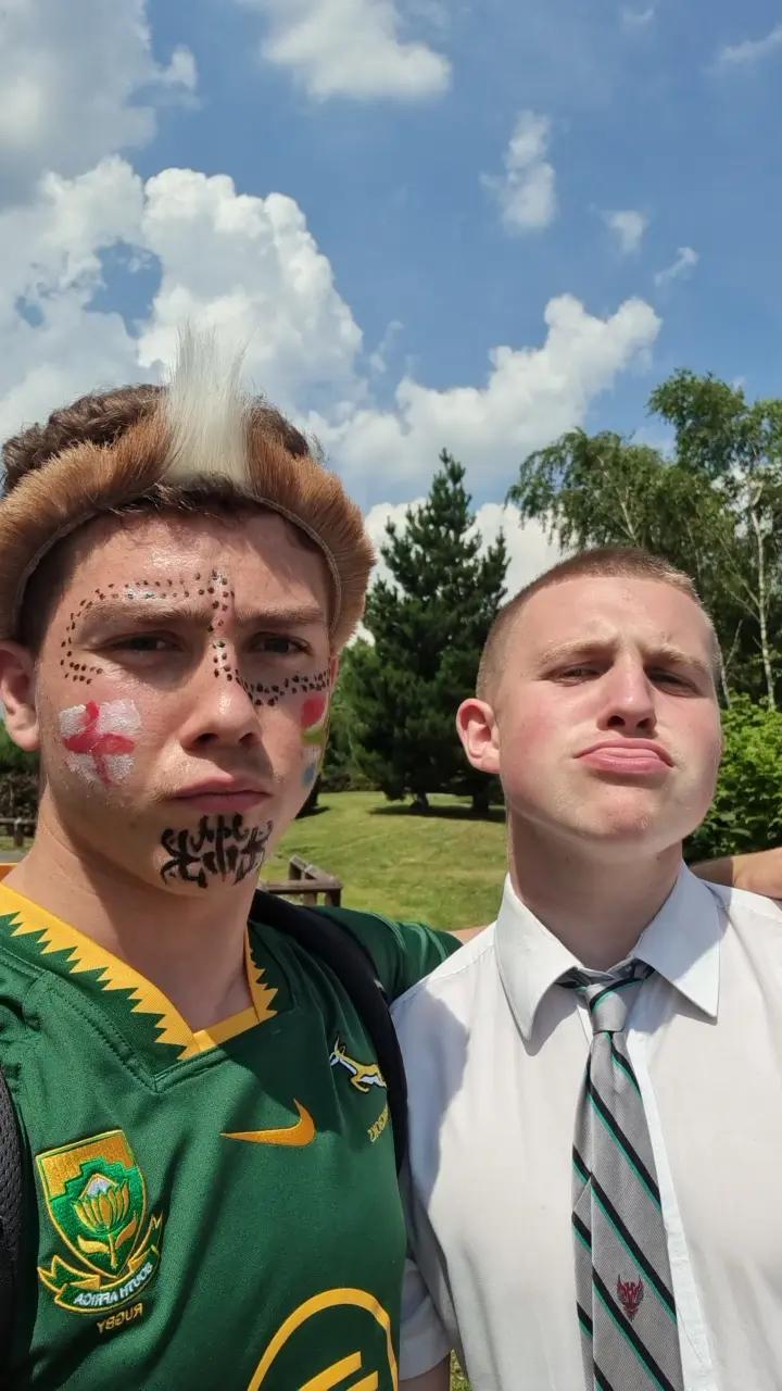 @🇿🇦Mason Hunter🏴