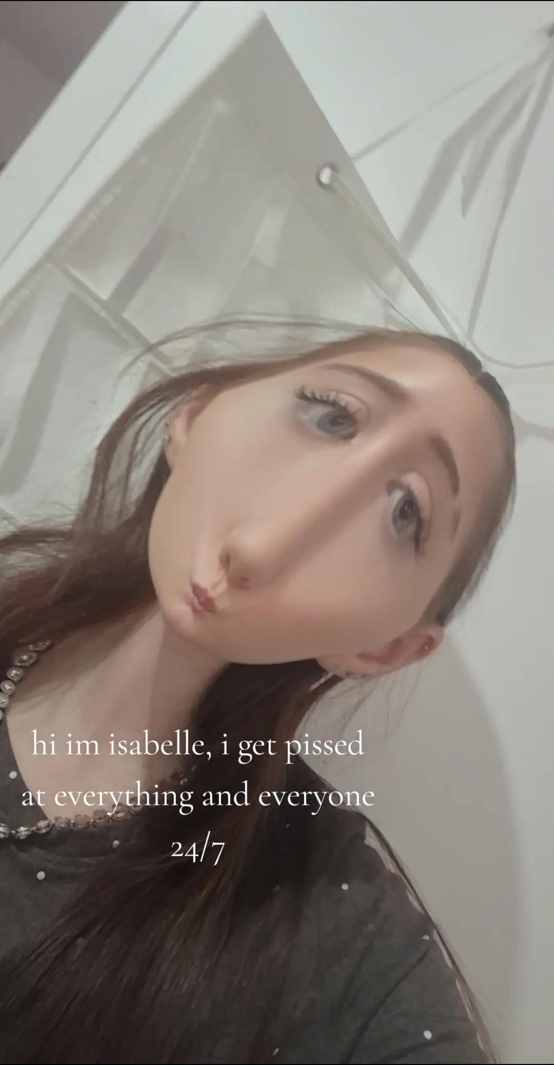 @𝓲𝓼𝓪𝓫𝓮𝓵𝓵𝓮🪽🤍
