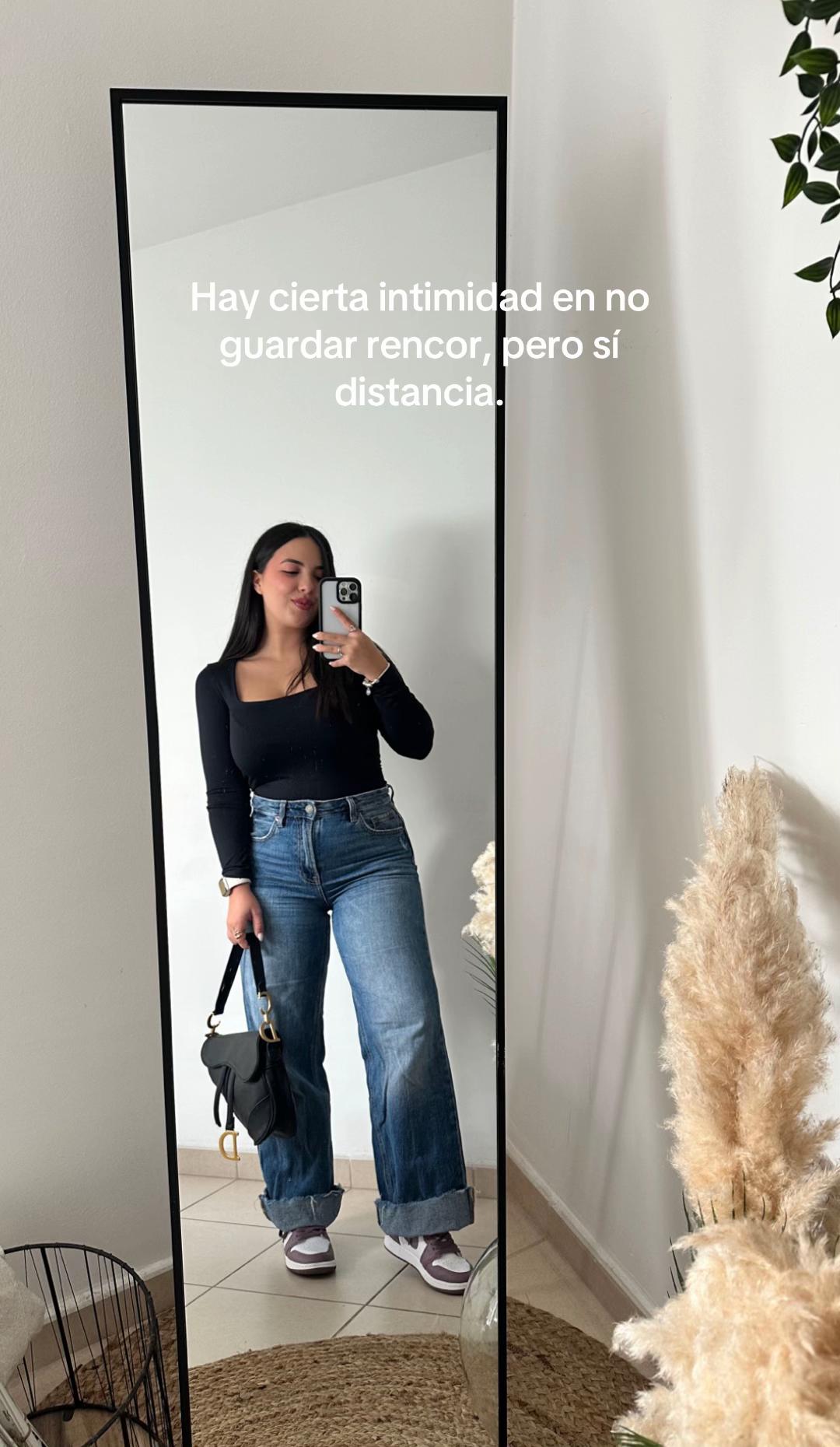 @Lorena García