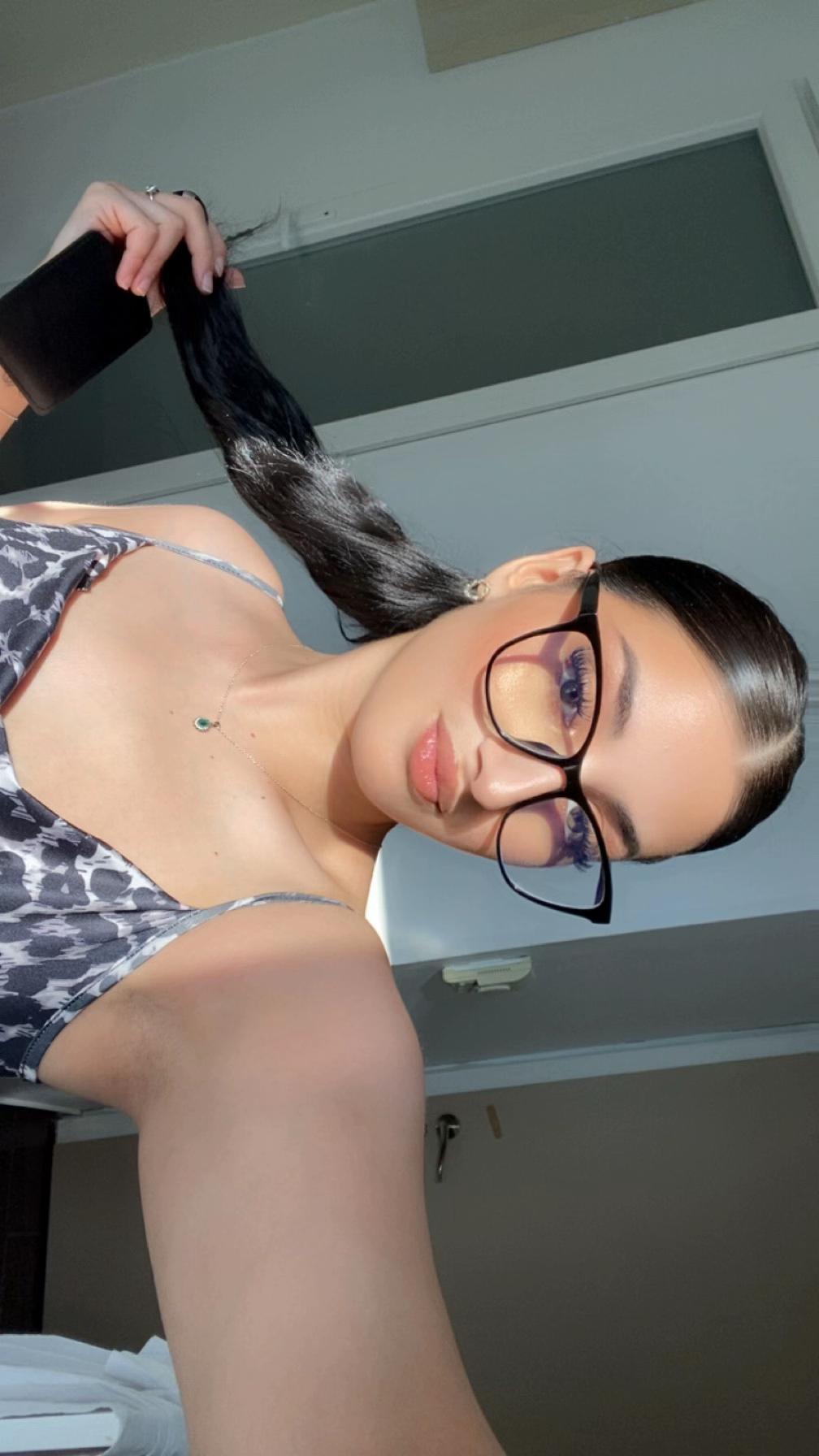 @ale.