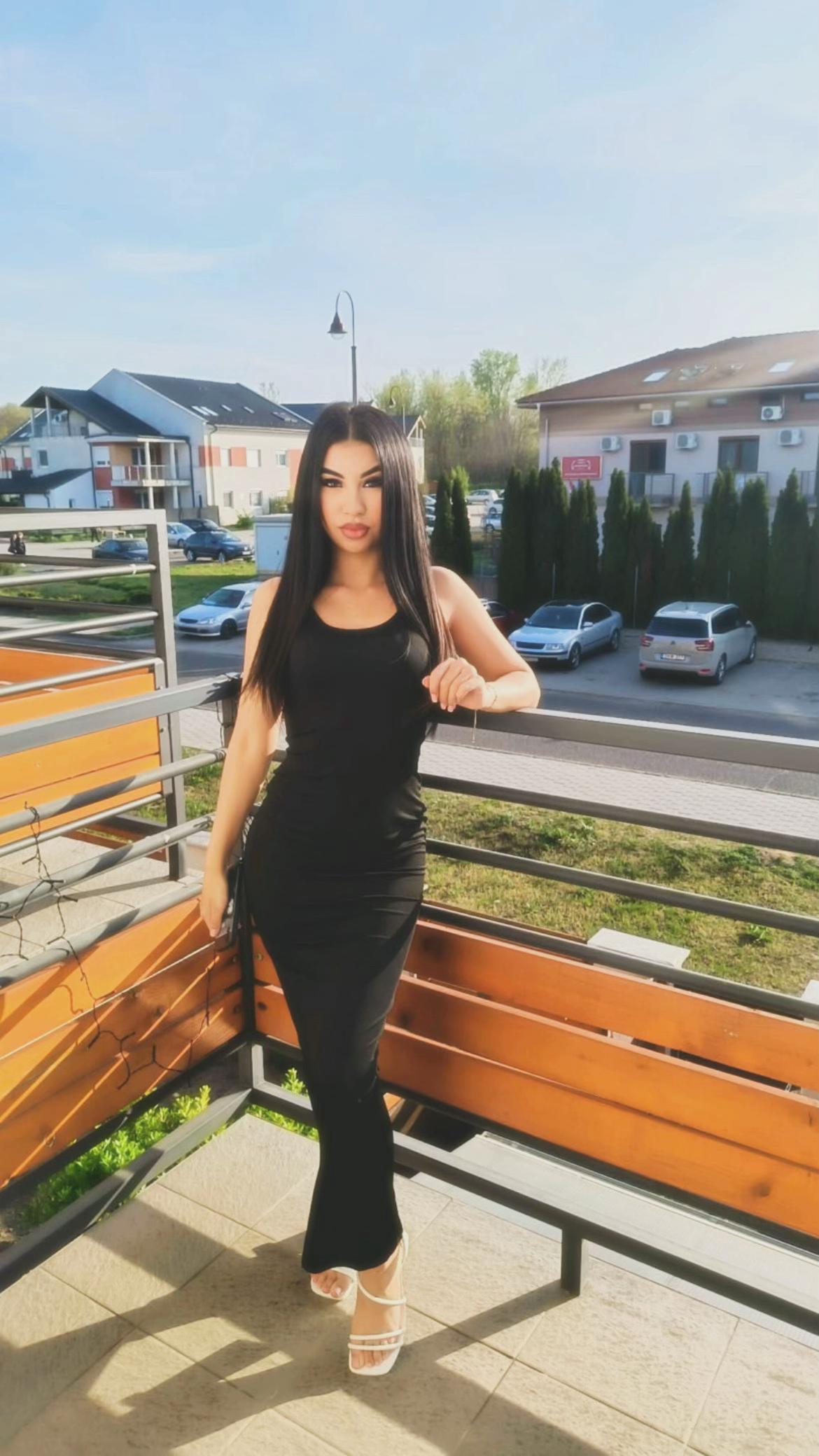 @Secret Viktória💋