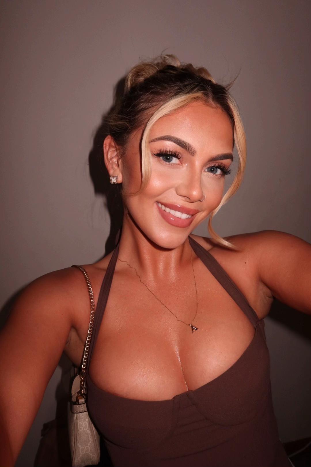 @Alexevesmith🤍