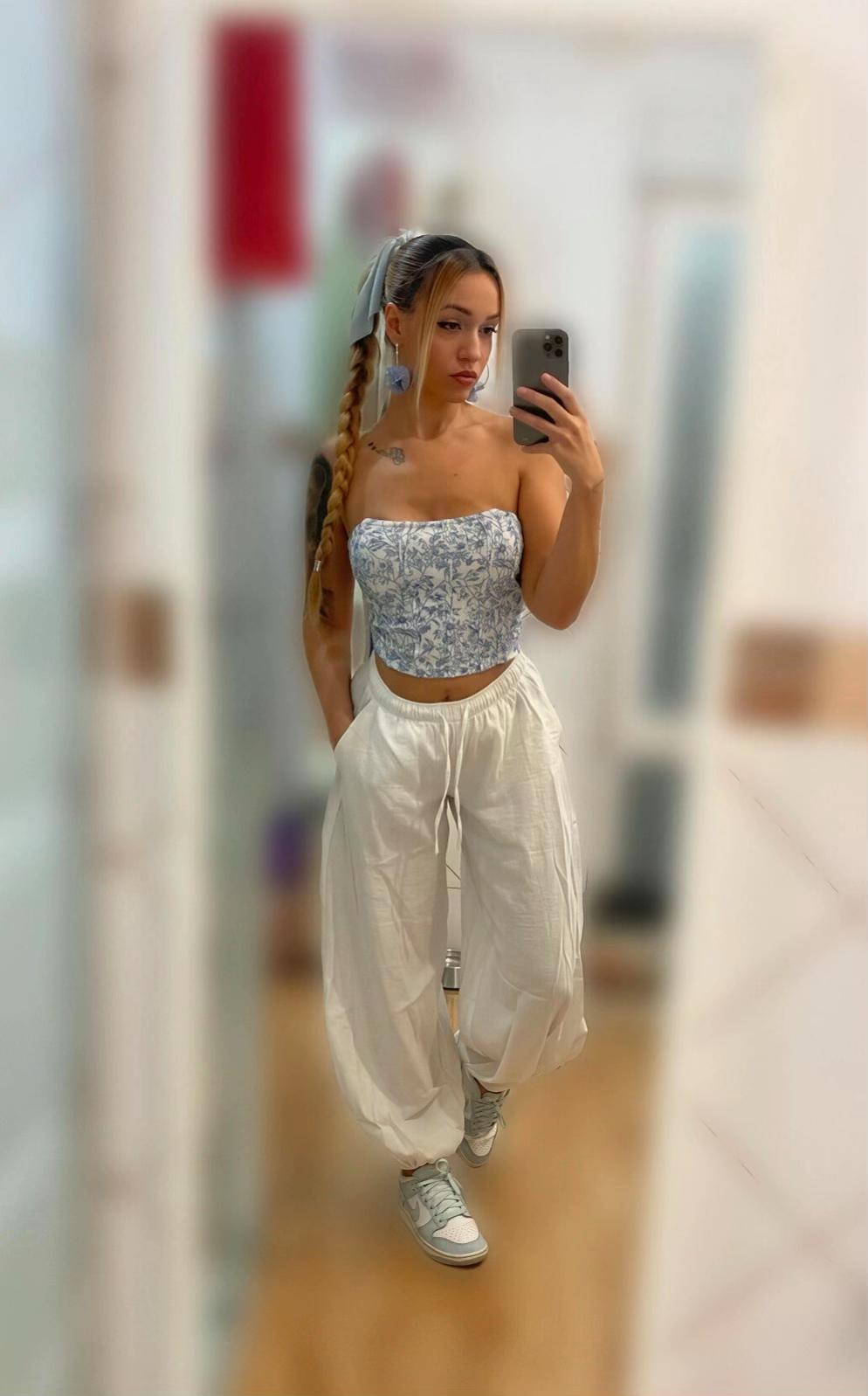 @elleenniittaa_