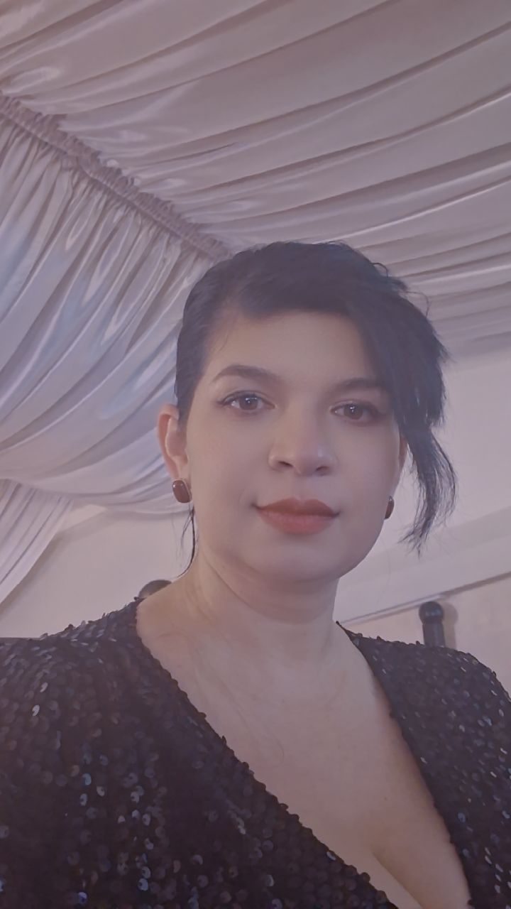 @Ana Maria