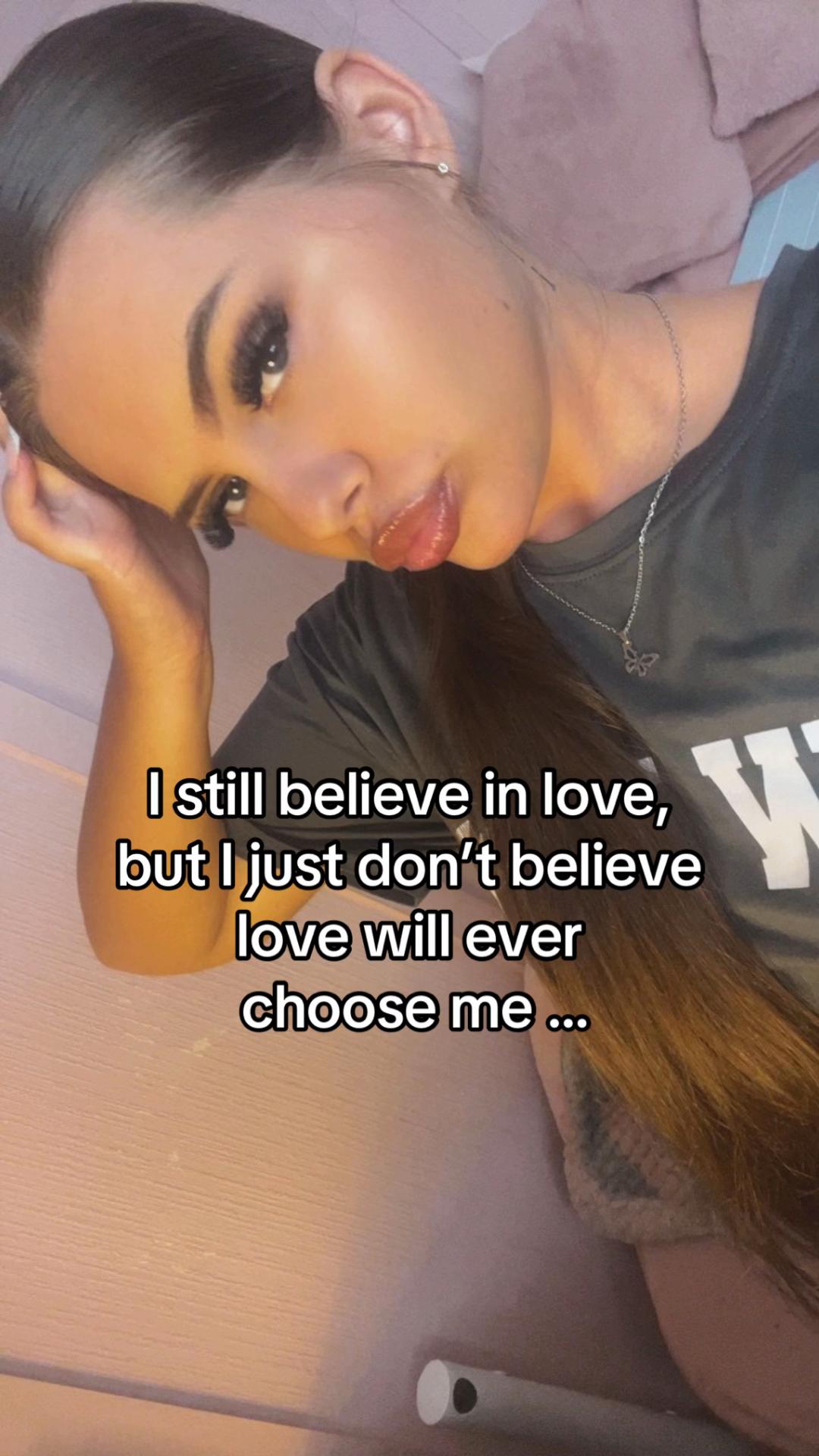 @Gangsta angel🧚♀️🌸