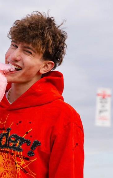 @𝕁𝕖𝕤𝕤🦇