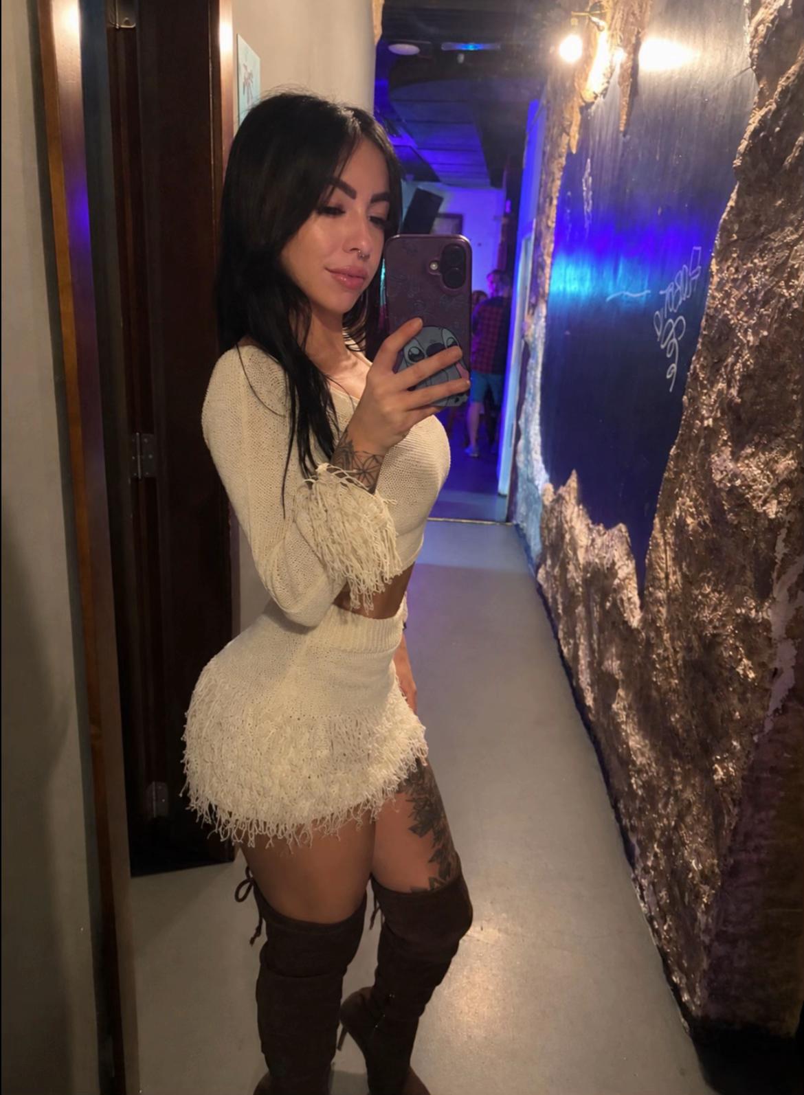 @🧸