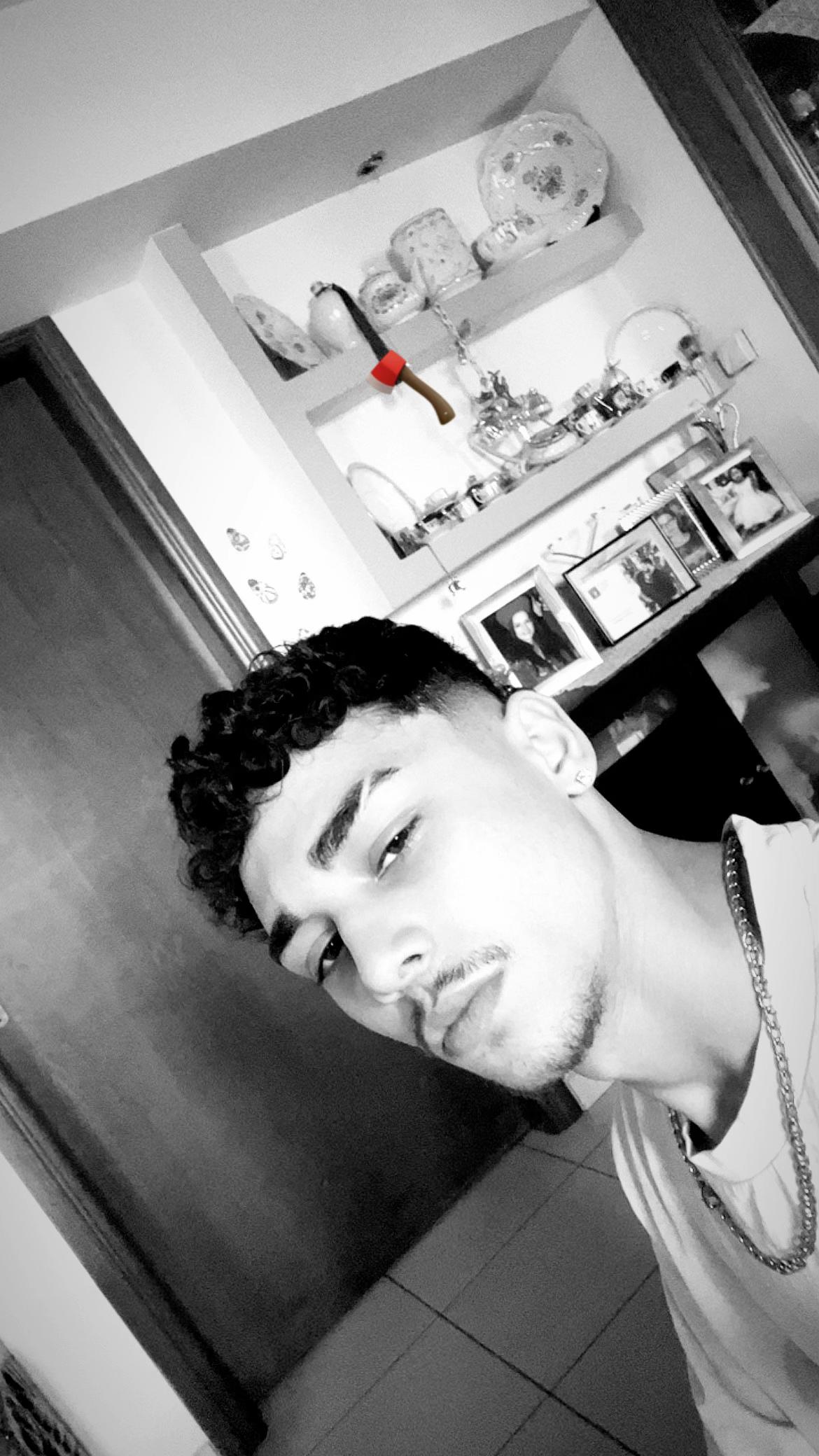 @🪓