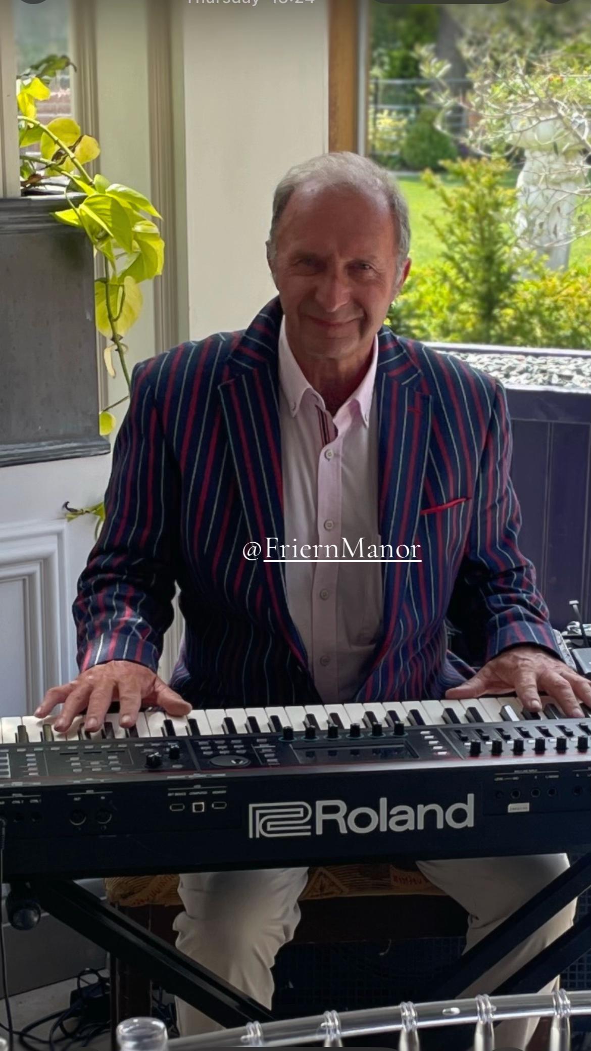 @Aberdeen Wedding Pianist