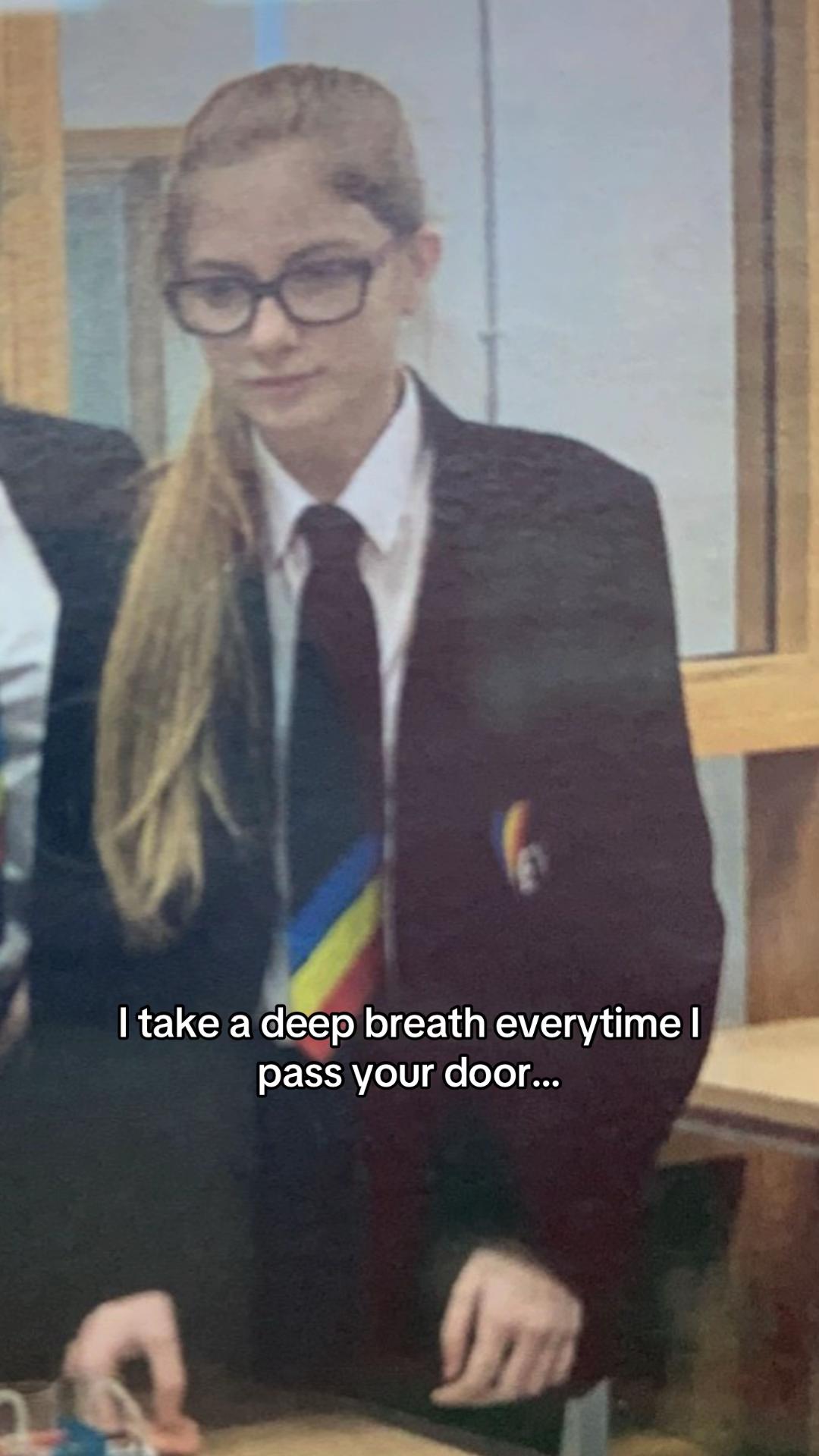 @Chloe <3