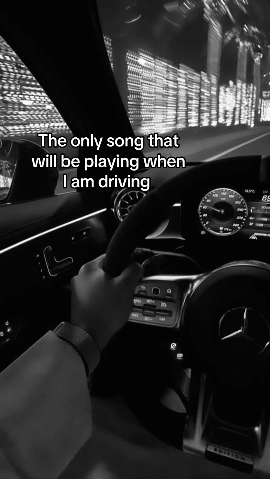 @🎧