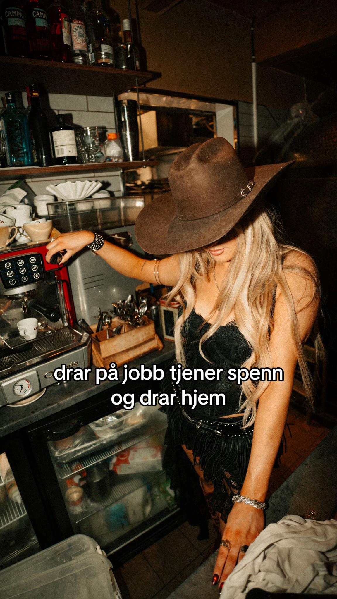 @Madeléne Stensrud ★