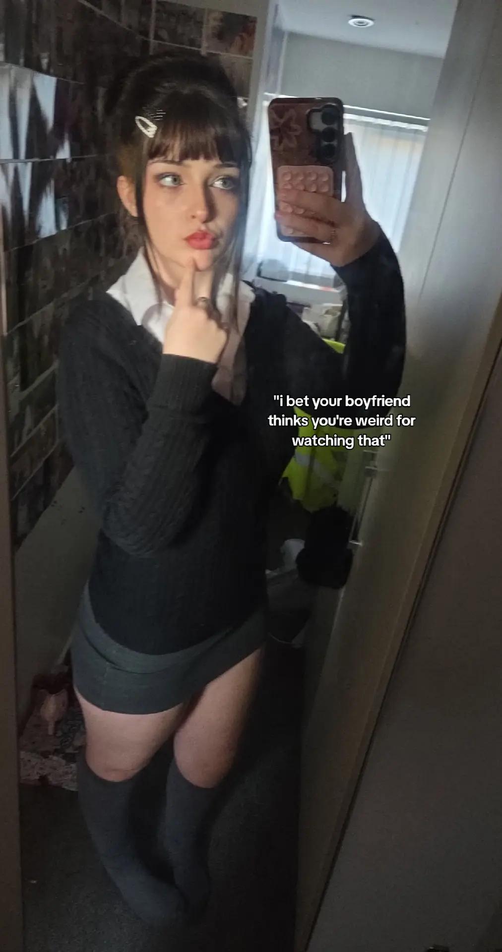 @𝓔𝓿𝓮 ☣︎
