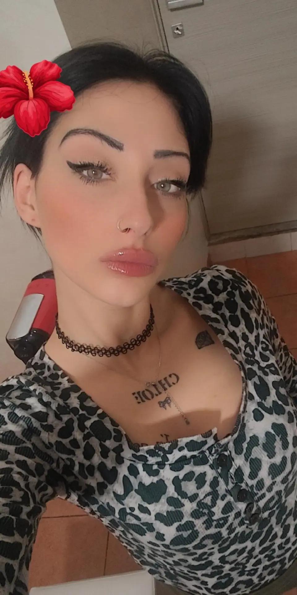 @aurochloe27