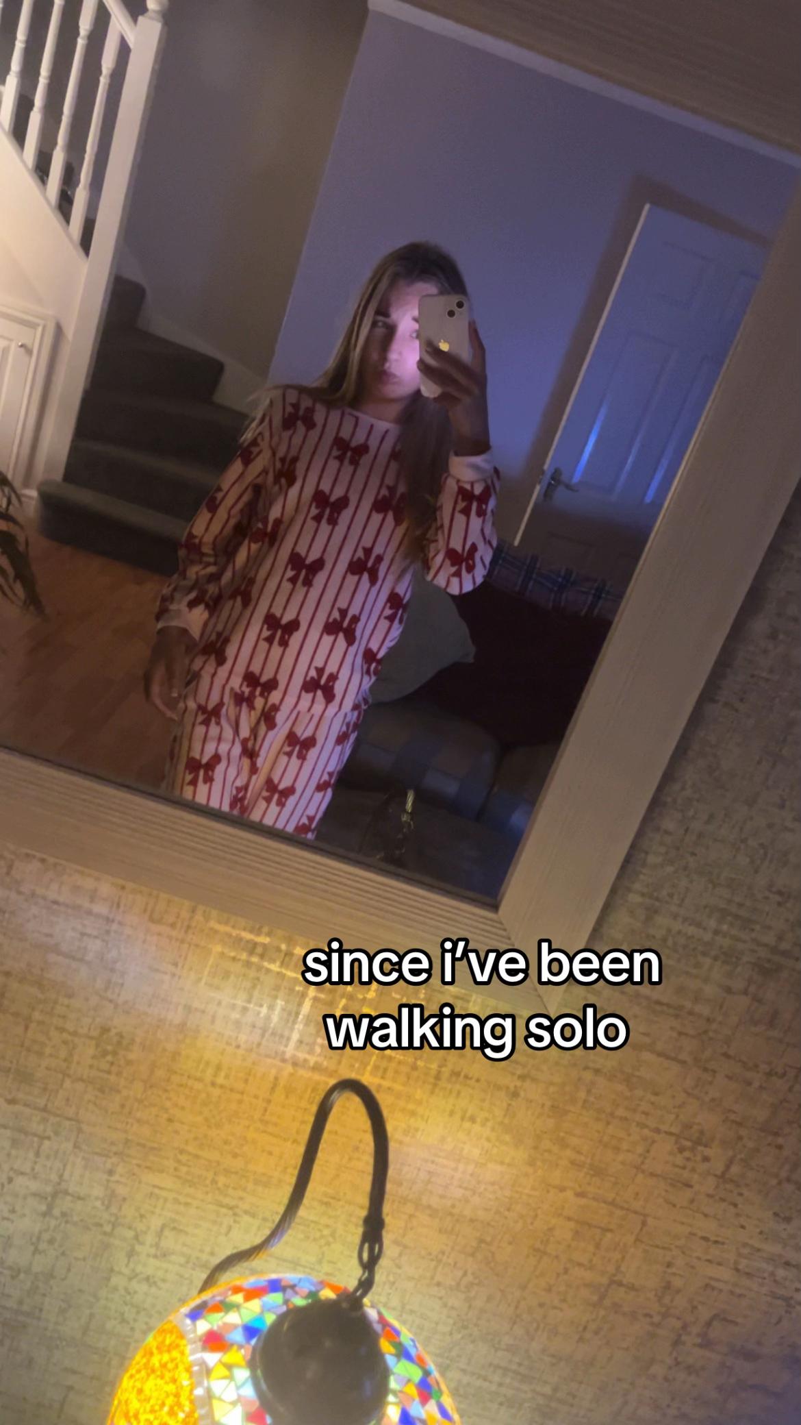 @molls🐆🍒🪩🤍