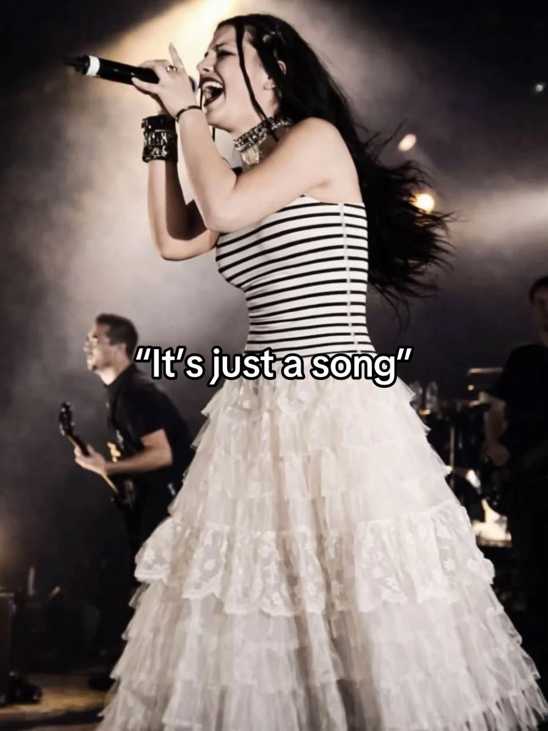 @Amy Lee Universe • Fan Page