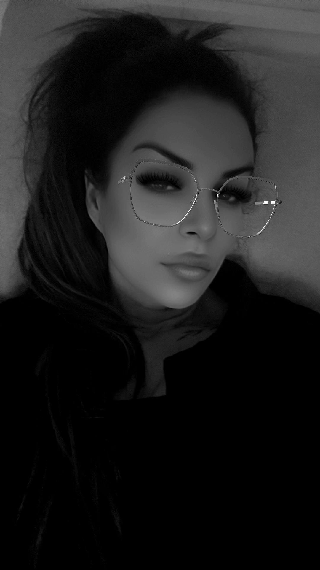 @Xözix
