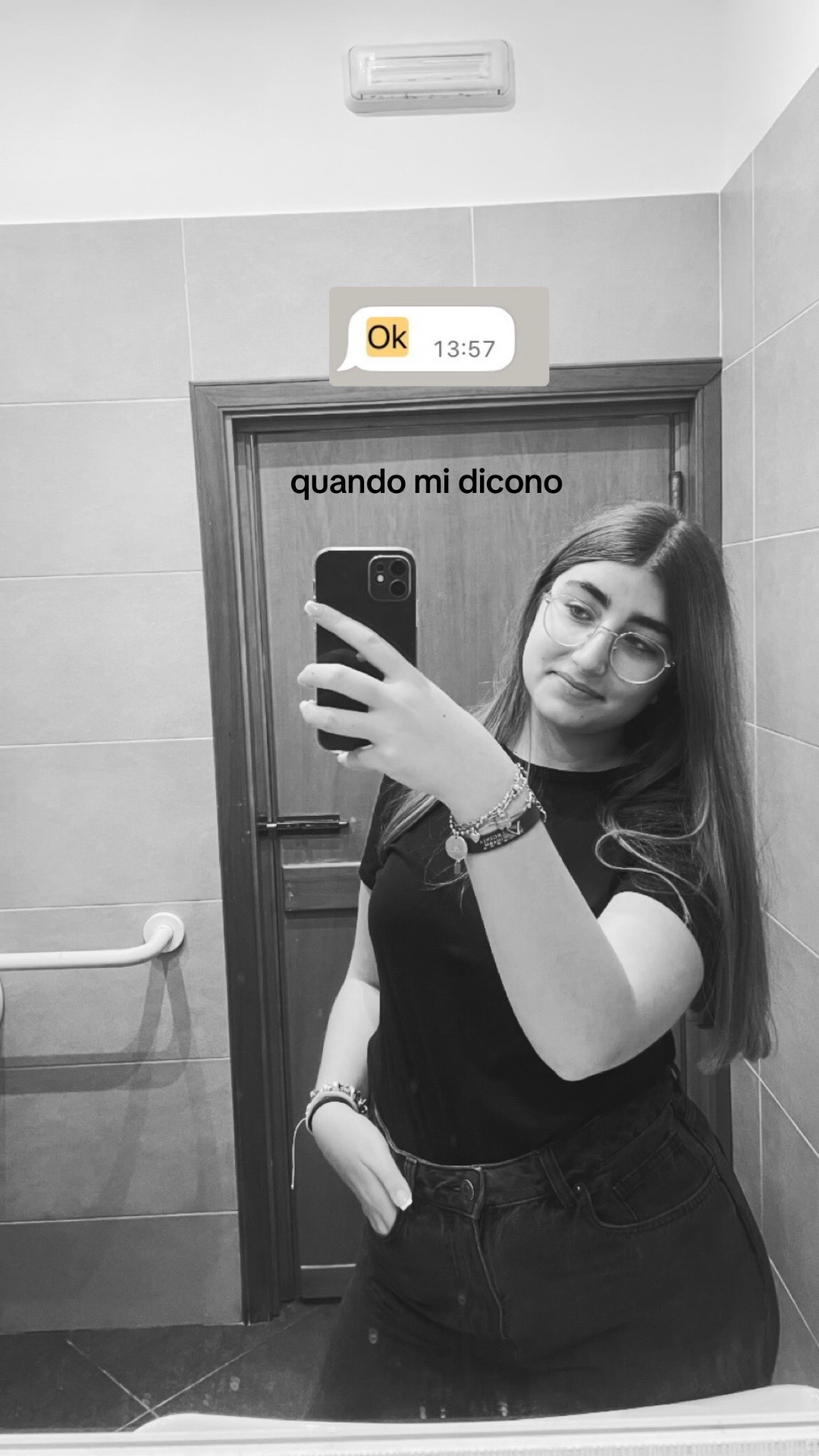 @lolaxfriends._