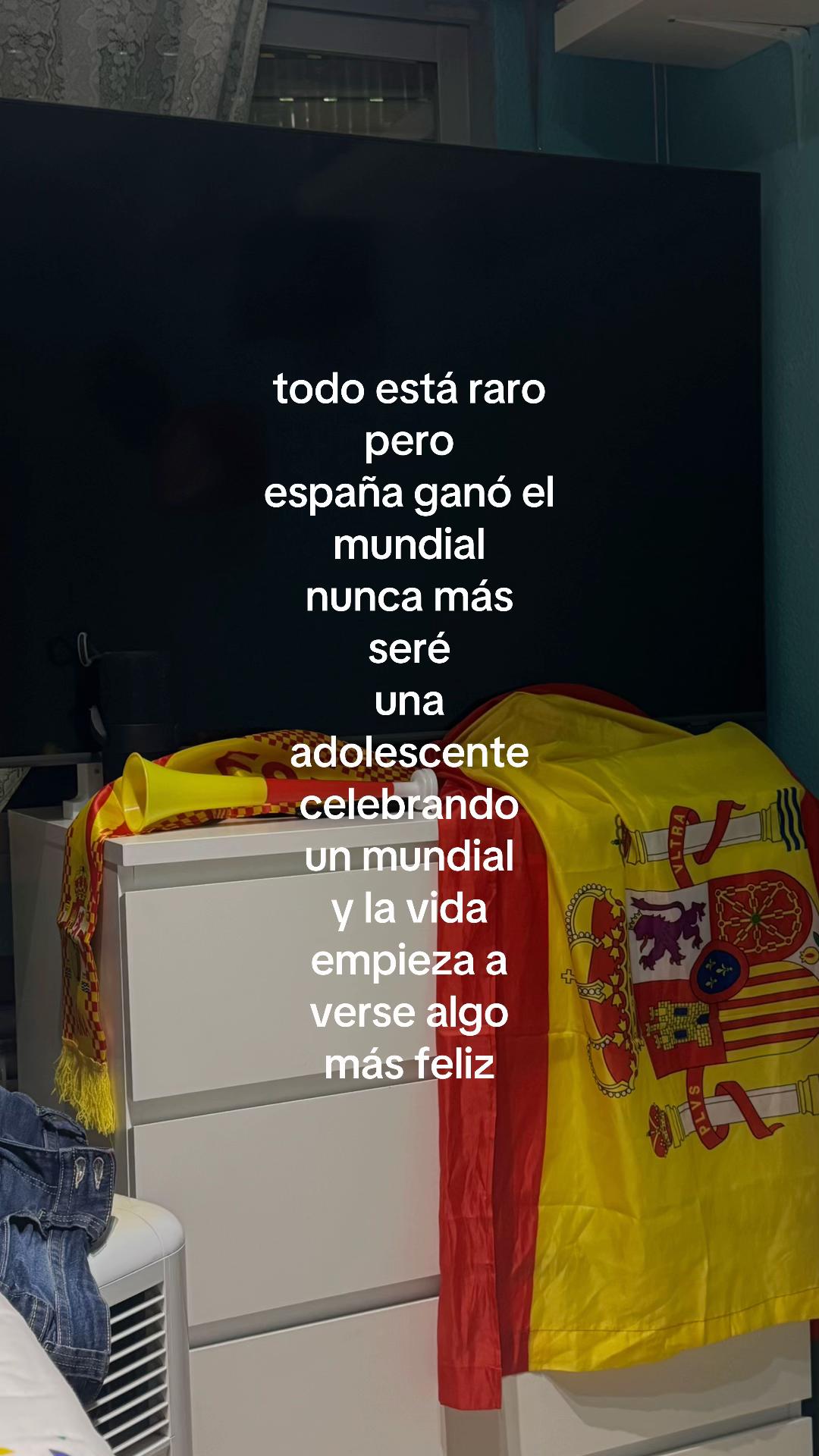 @𝐧𝐚𝐢𝐫𝐚𝟐𝟑