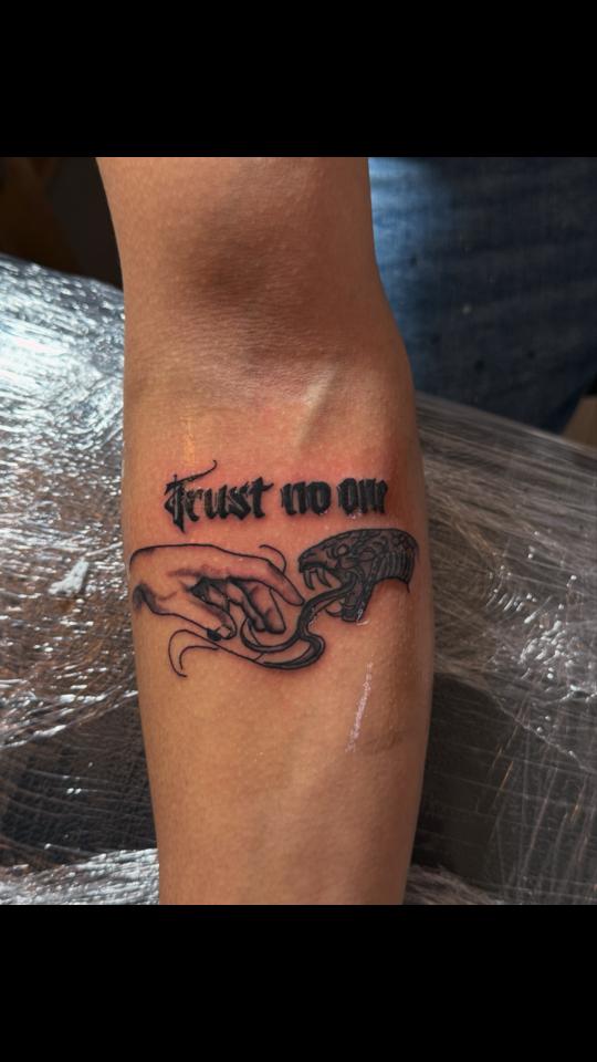 @Spike.tattoo