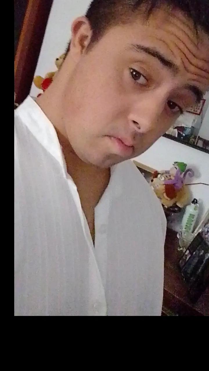 @adriyloli