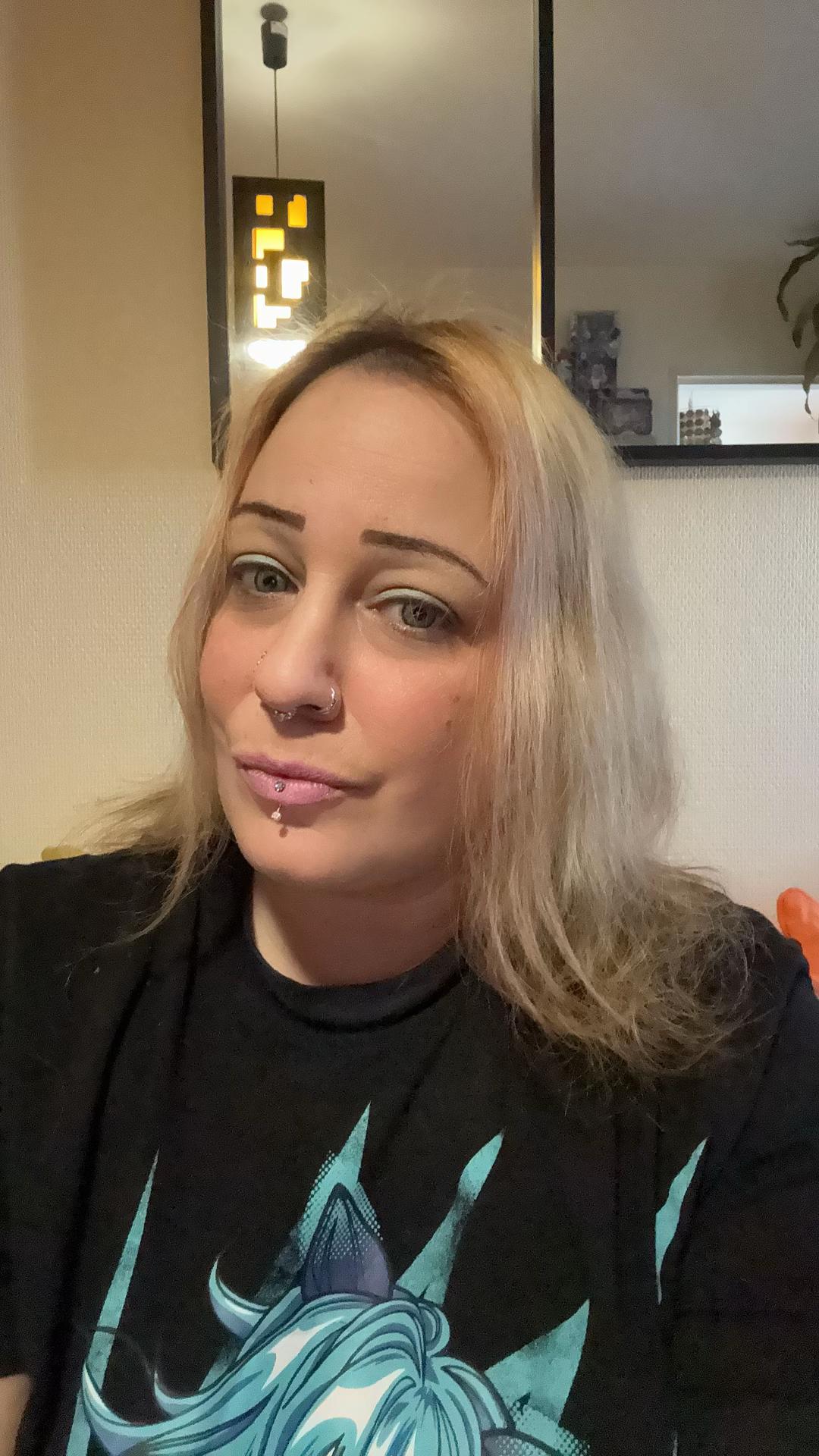 @Scherazade77