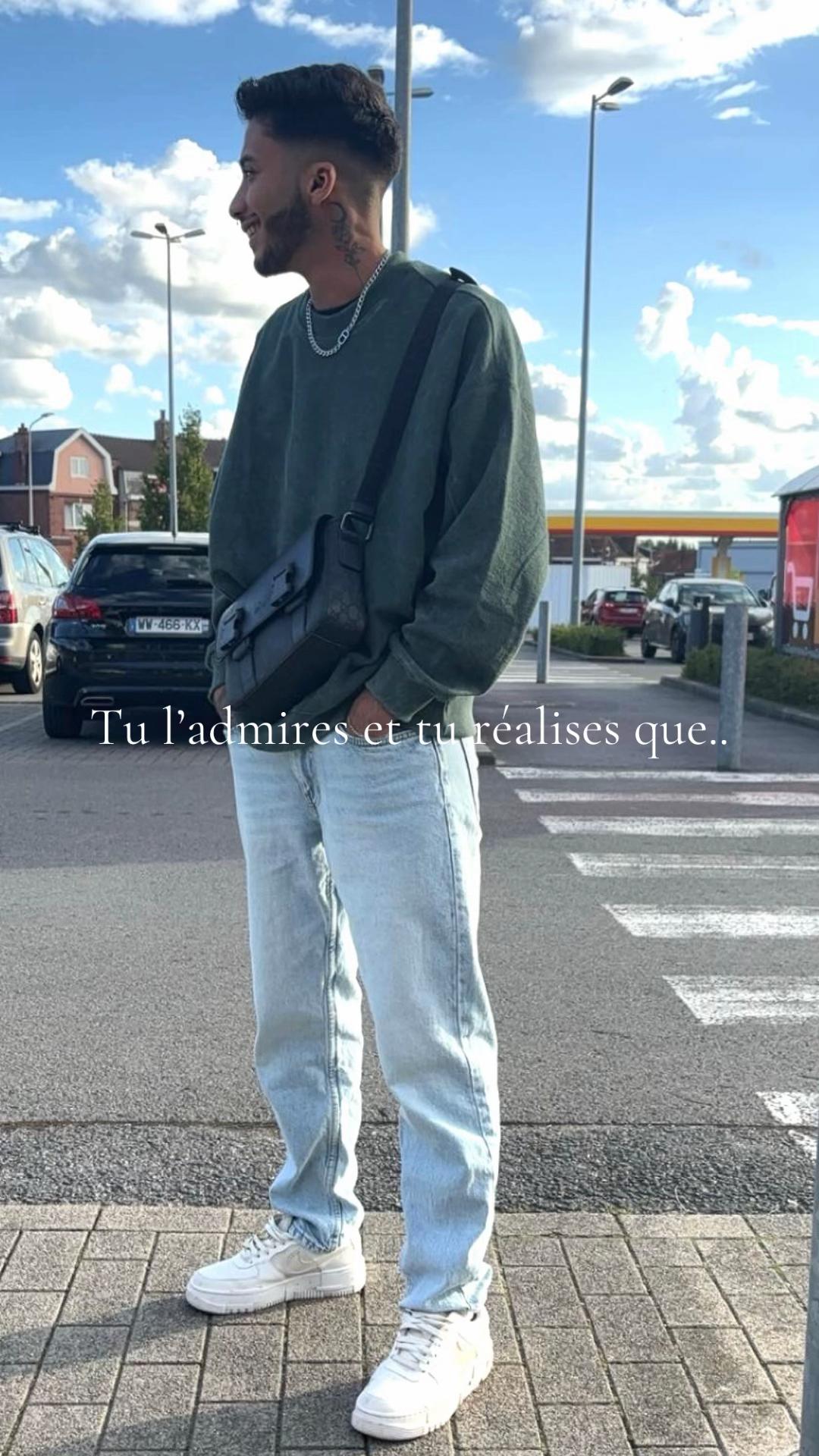@Un Loup Solitaire 🐺