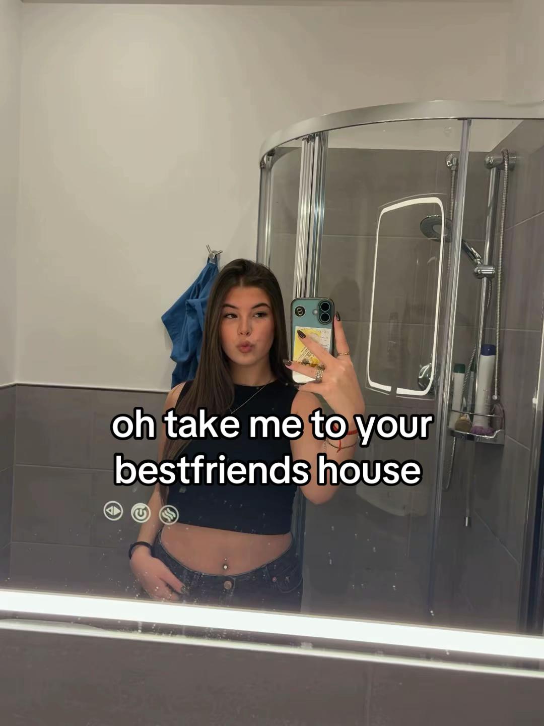 @rebeccaaruffino