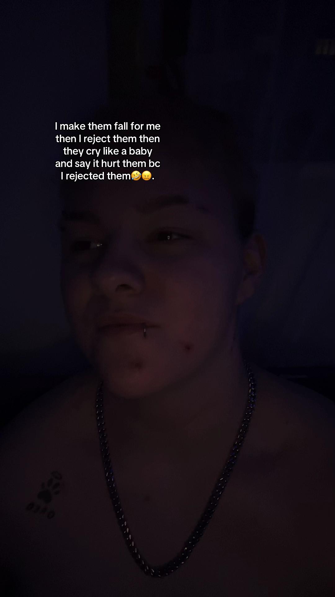 @Phoebegetsturnedonbytouchednos