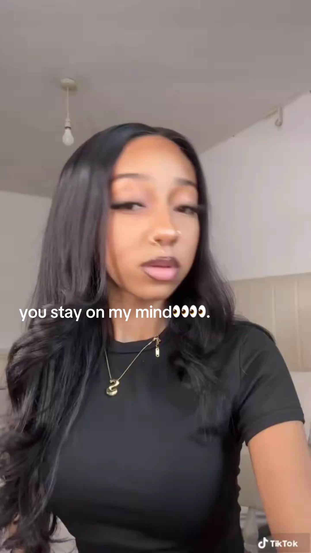 @sofia🐐’.