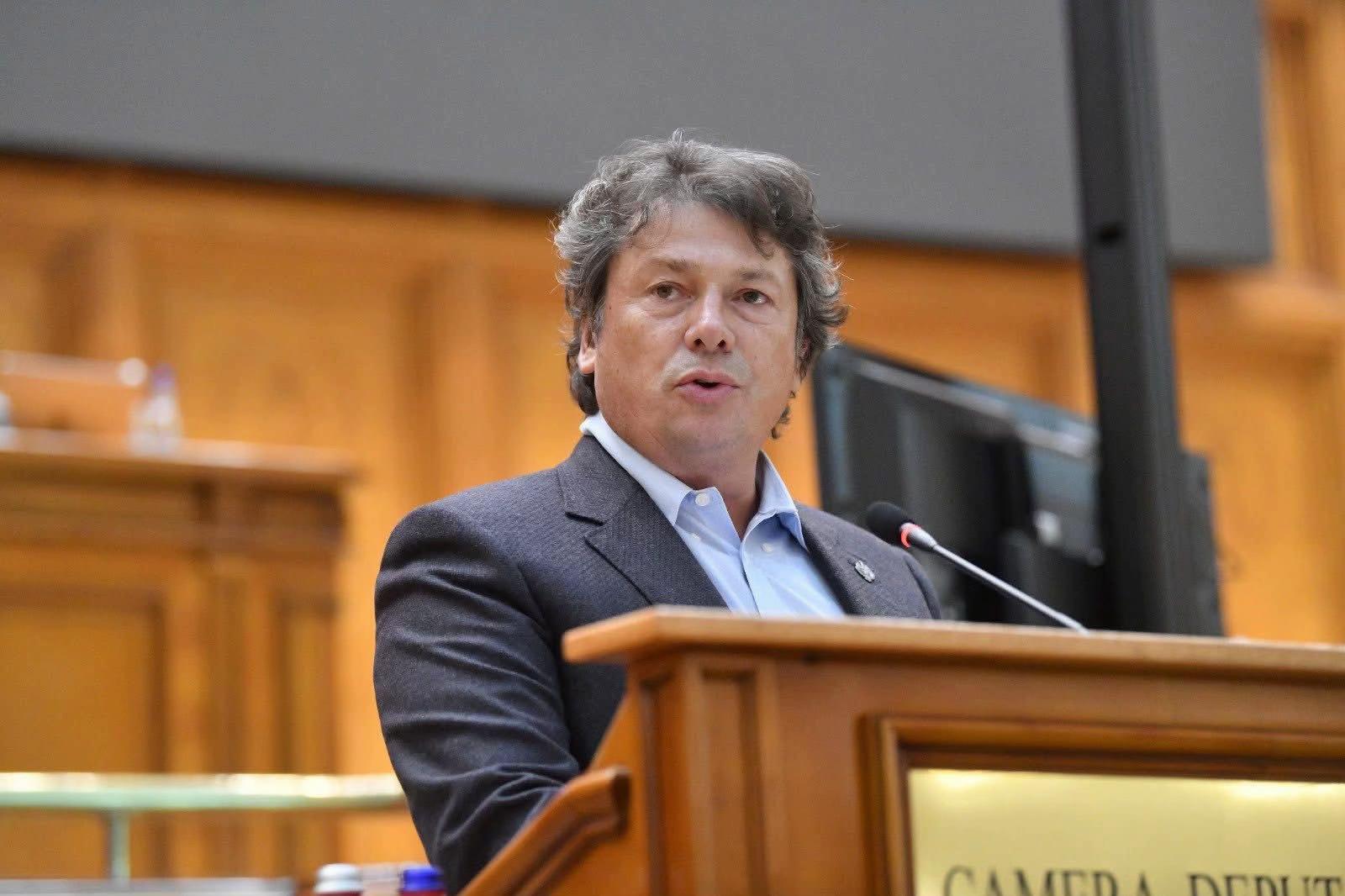 @Daniel Gheorghe Georgescu