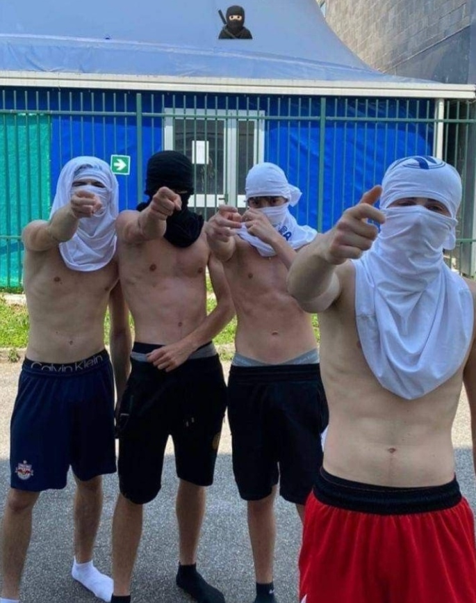 @R