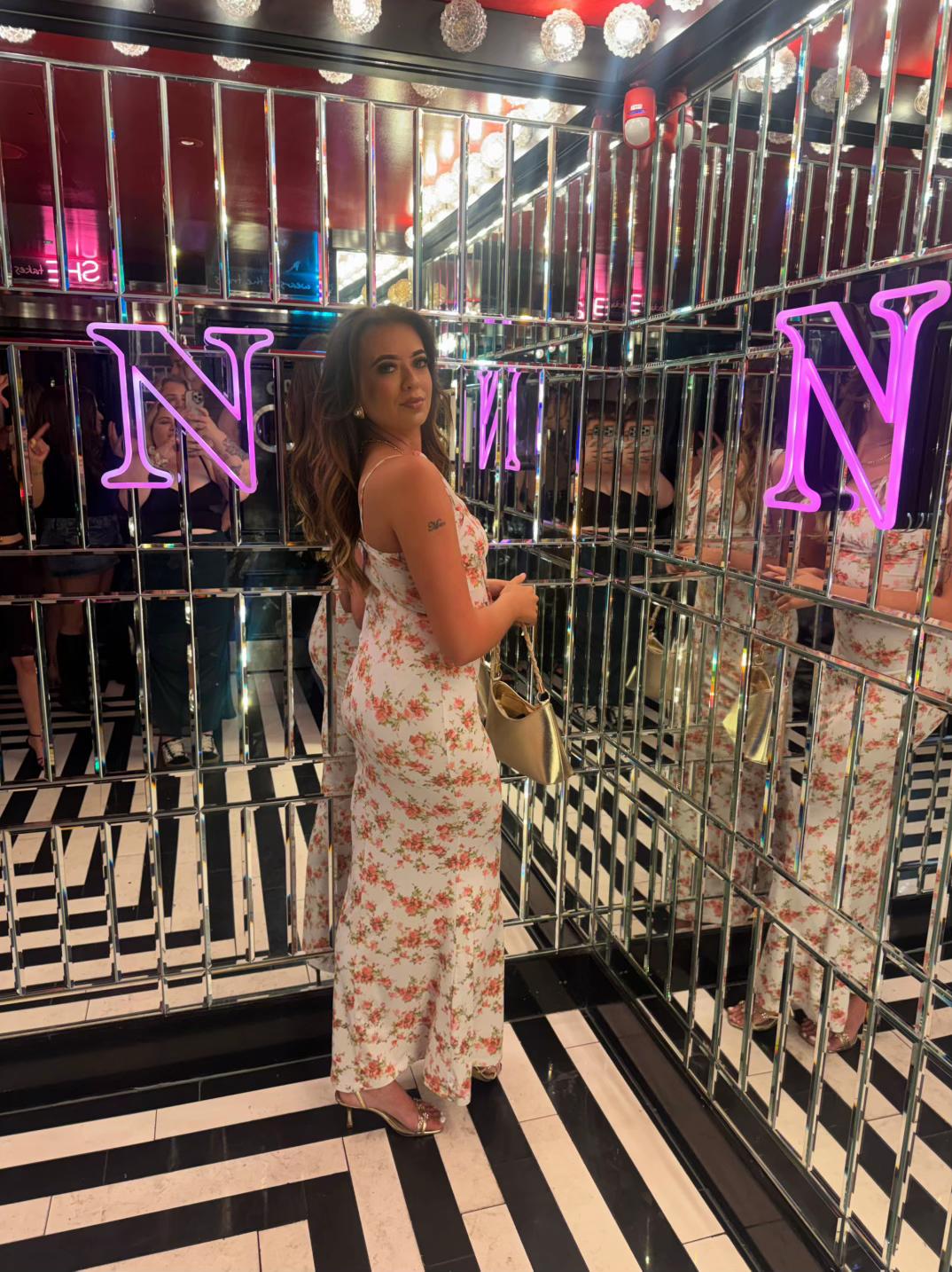 @DONCASTER STYLIST | Saffron
