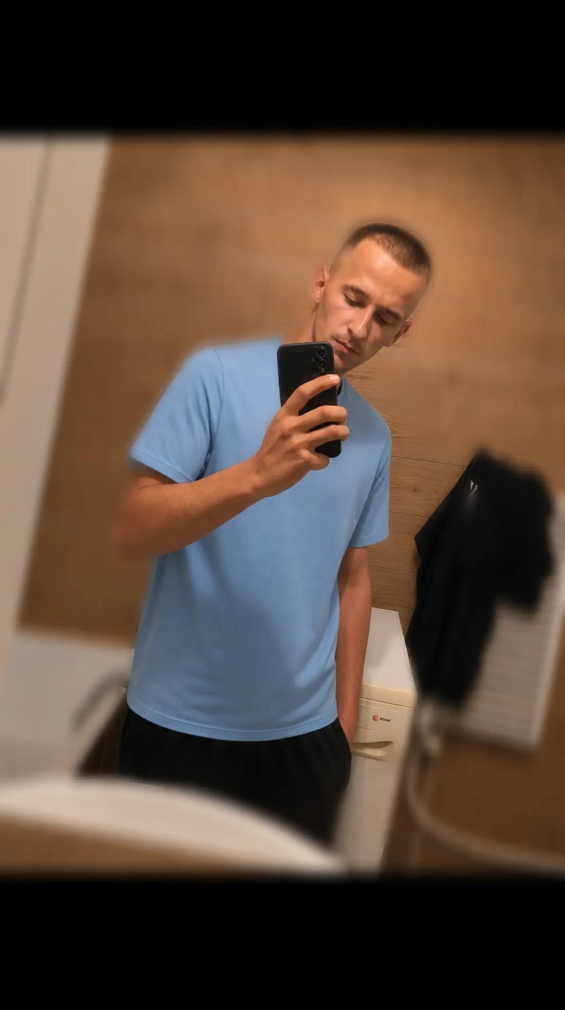 @László Szabó
