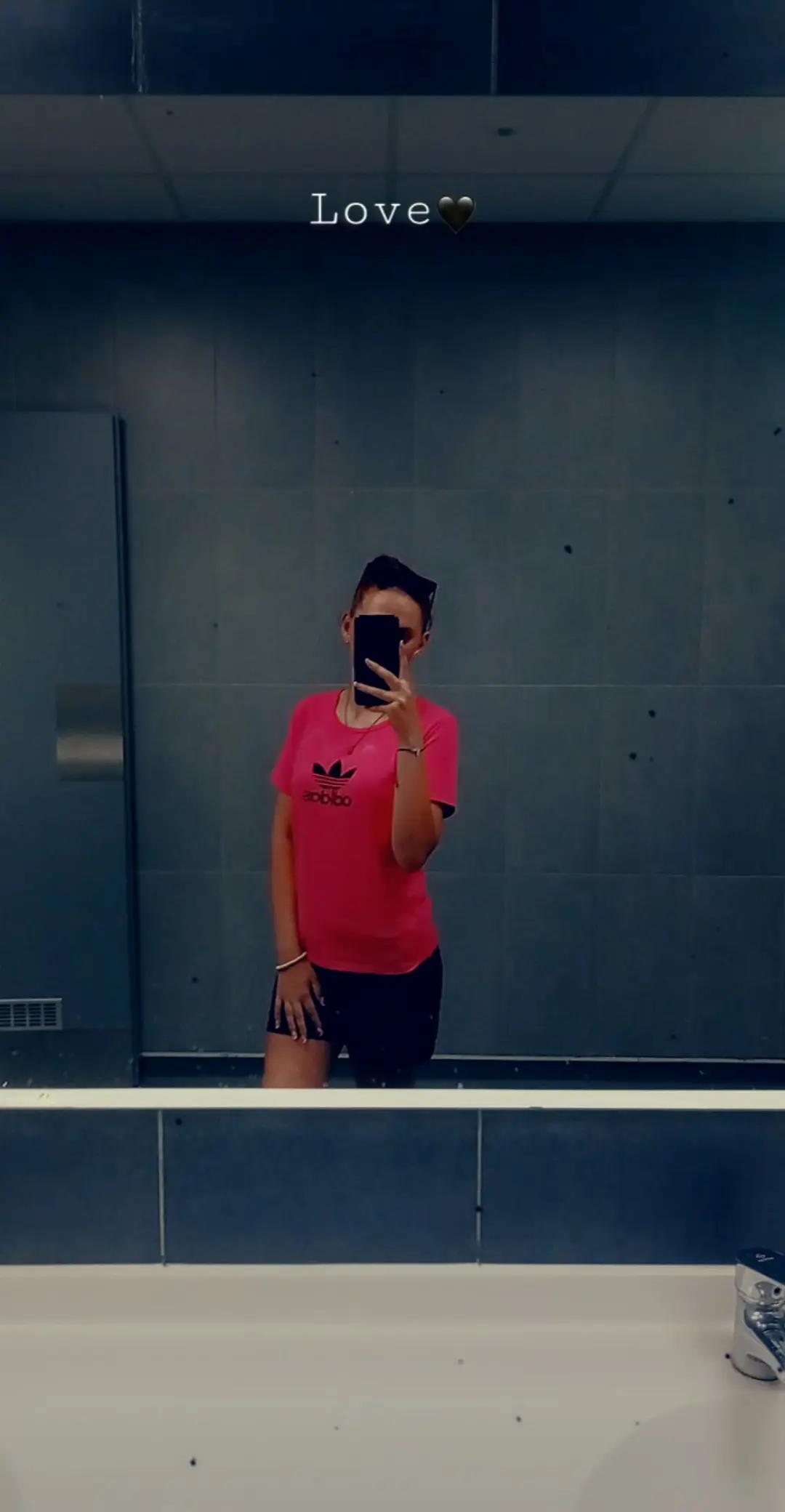 @nikolett_14