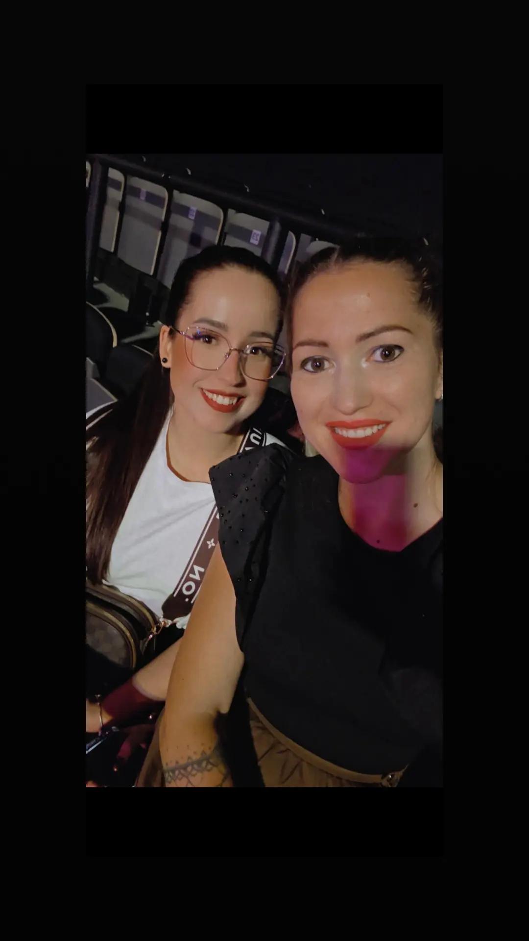@Rena.rbb