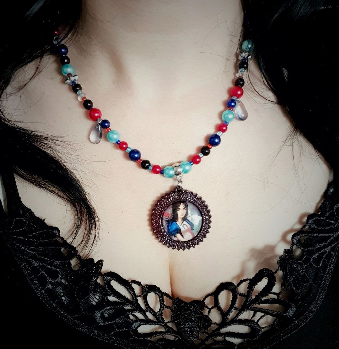 @pale.moon.arts