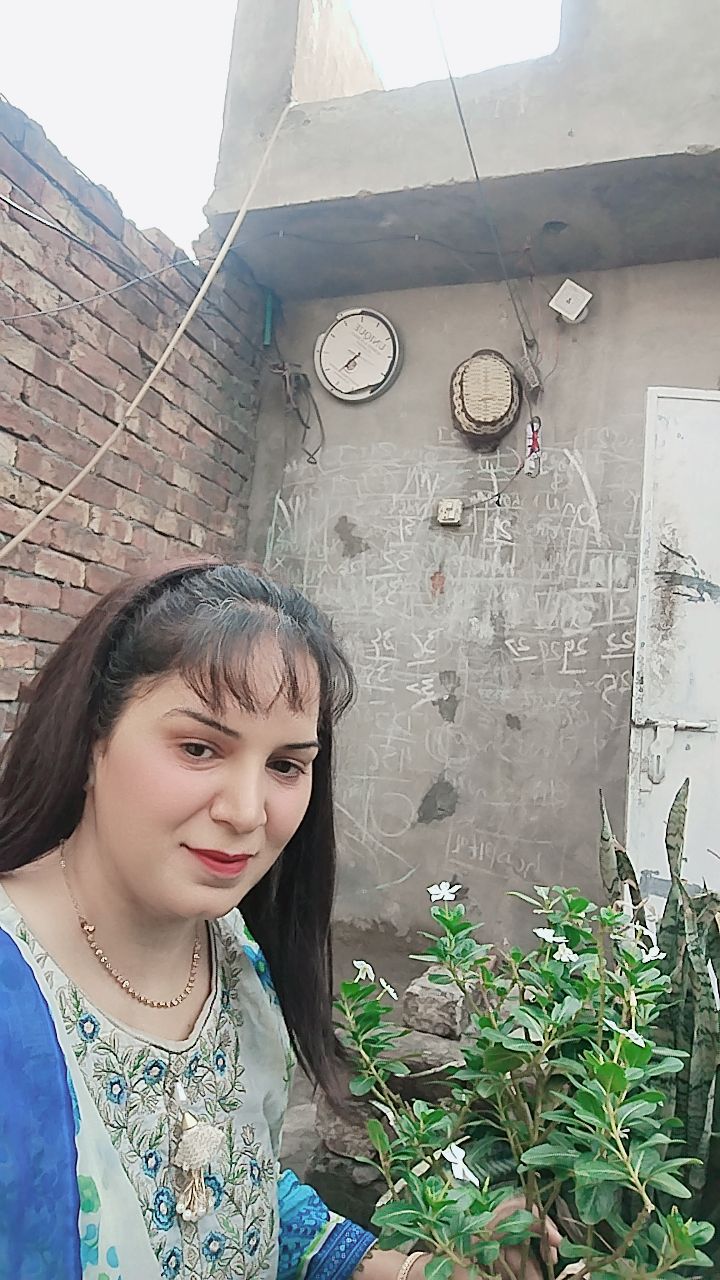 @Meerab ki mama