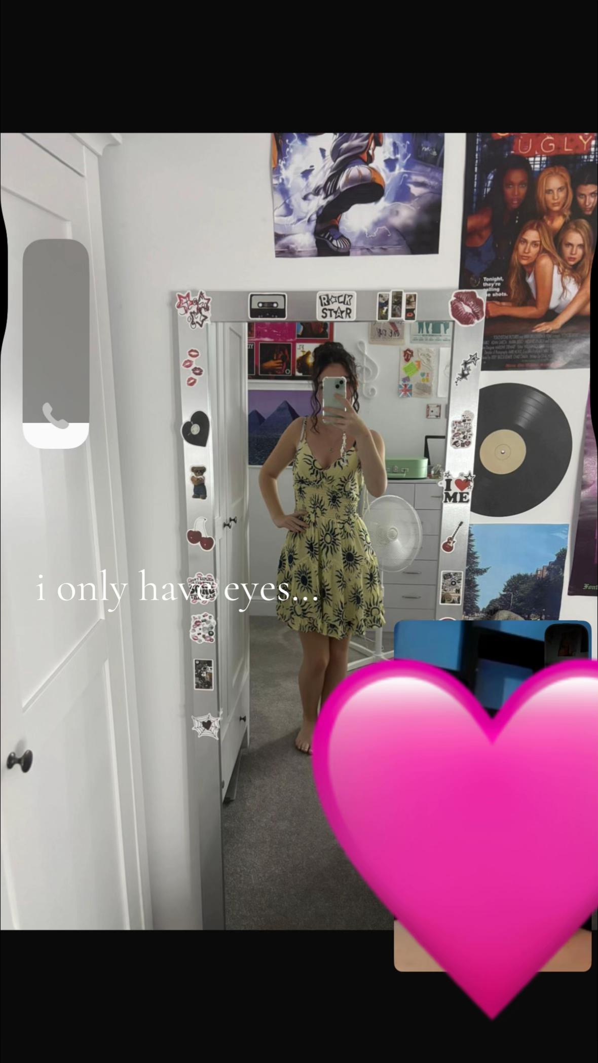 @Evelyn๐