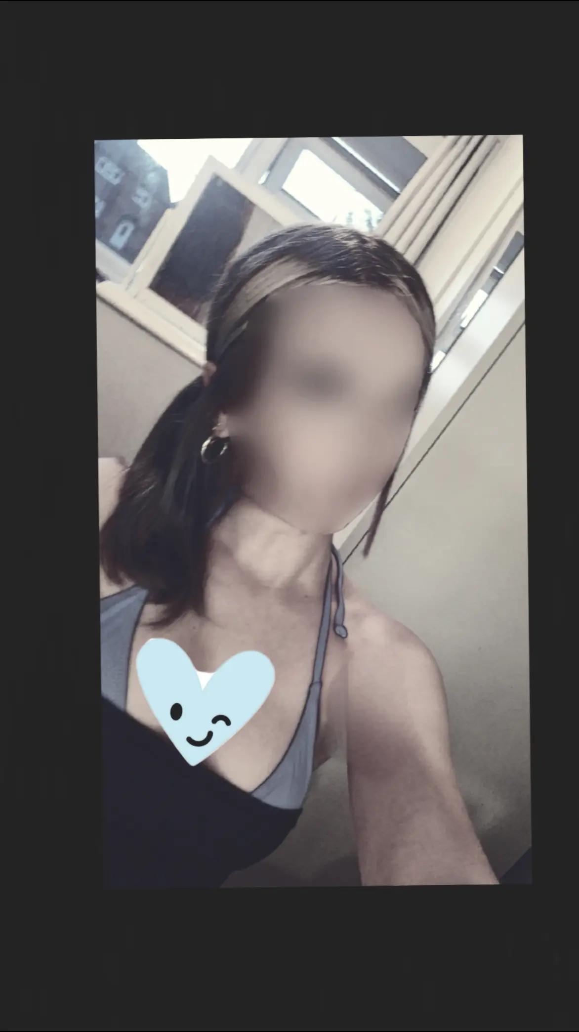 @𝐚𝐯𝐚𝐳'🧟&zwj;♀️