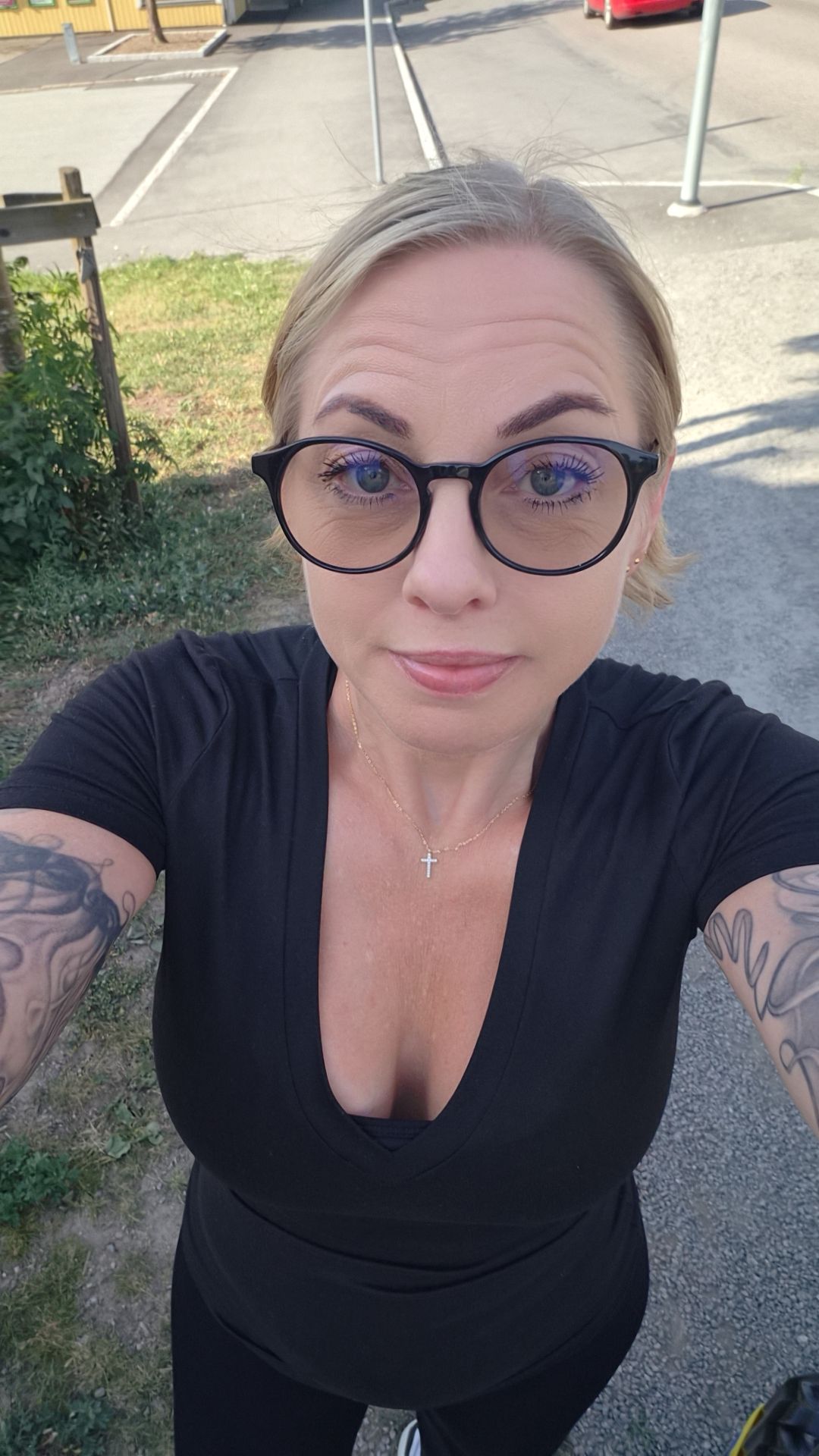 @Veronique_81
