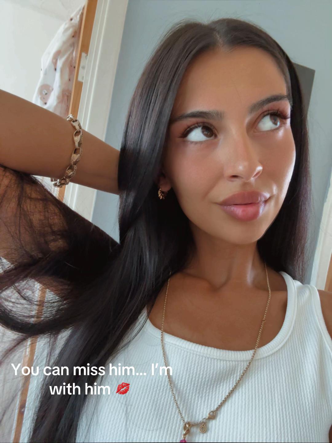 @elise thomas