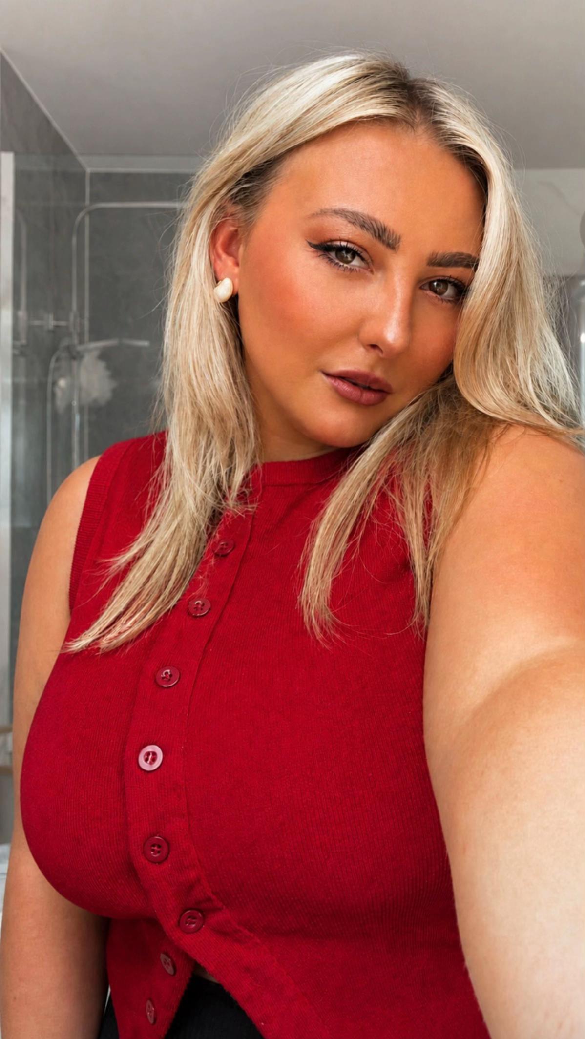 @x_laurrenn