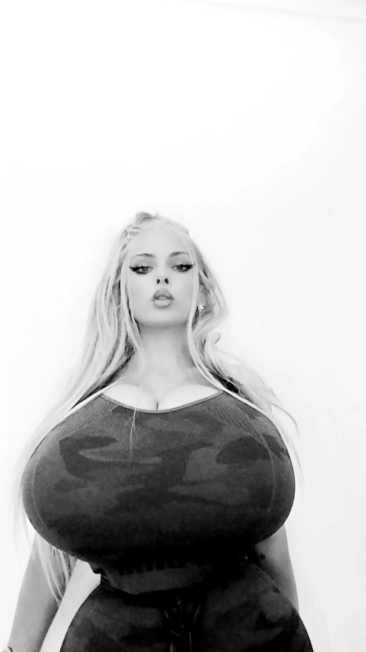 @Angella Sinnlich